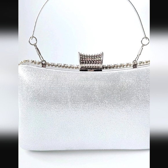 GORGEOUS Crystal Encrusted Silver Clutch Purse Evening Crossbody Bag - Picture 8 of 8